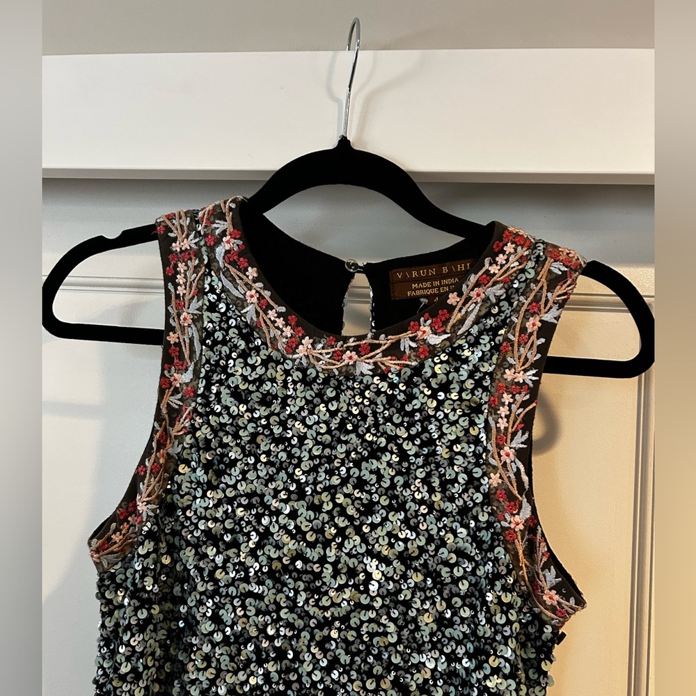 🪩NWT Anthropologie Astronomy Sequin Dress by Varun Bahl Embroidered Top Size 4 - Picture 5 of 13